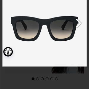 ELECTRIC “Crasher” black polarized sunglasses